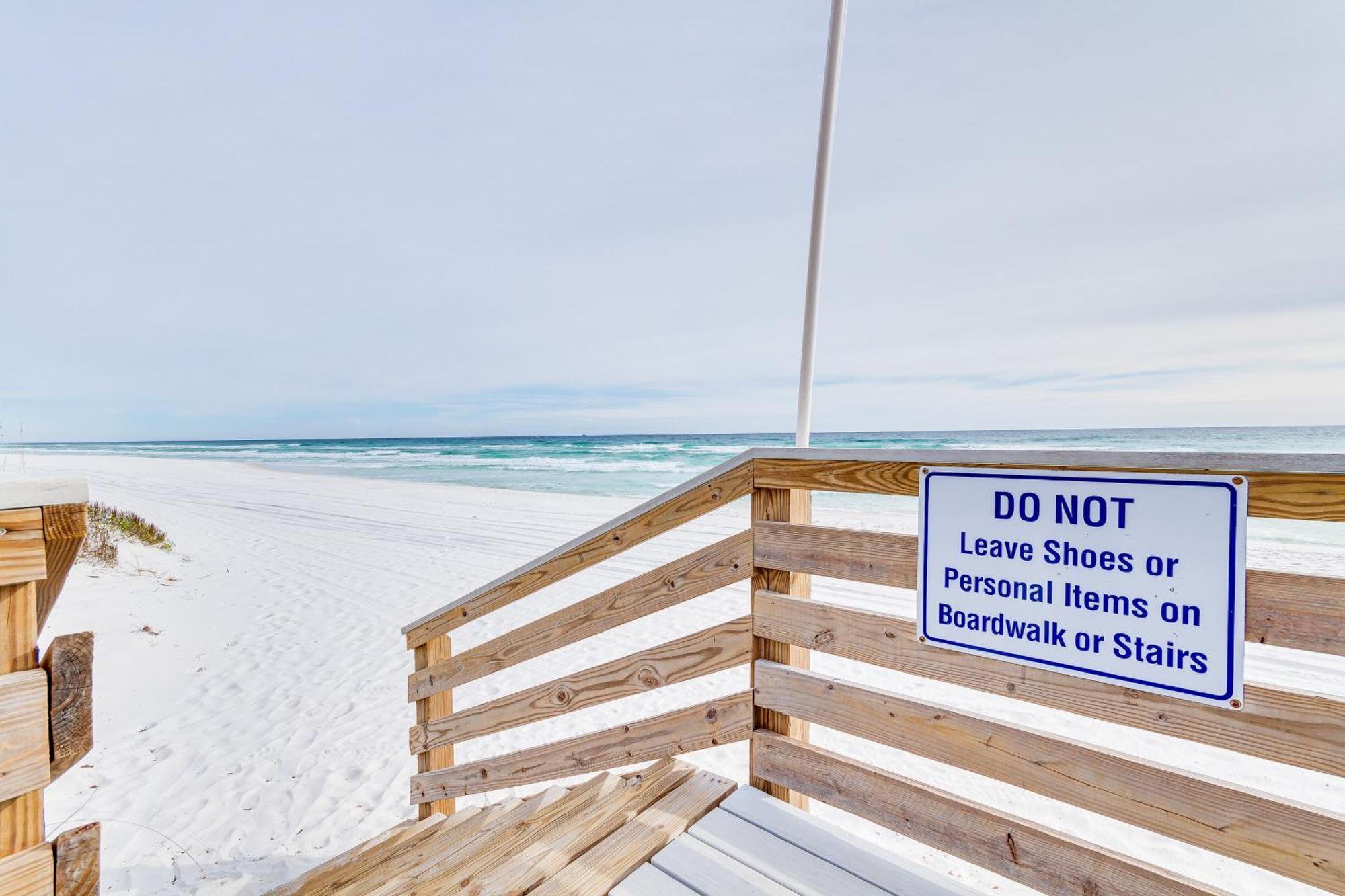 Pensacola Beach Condo With Patio And Access To Beach! Exterior photo